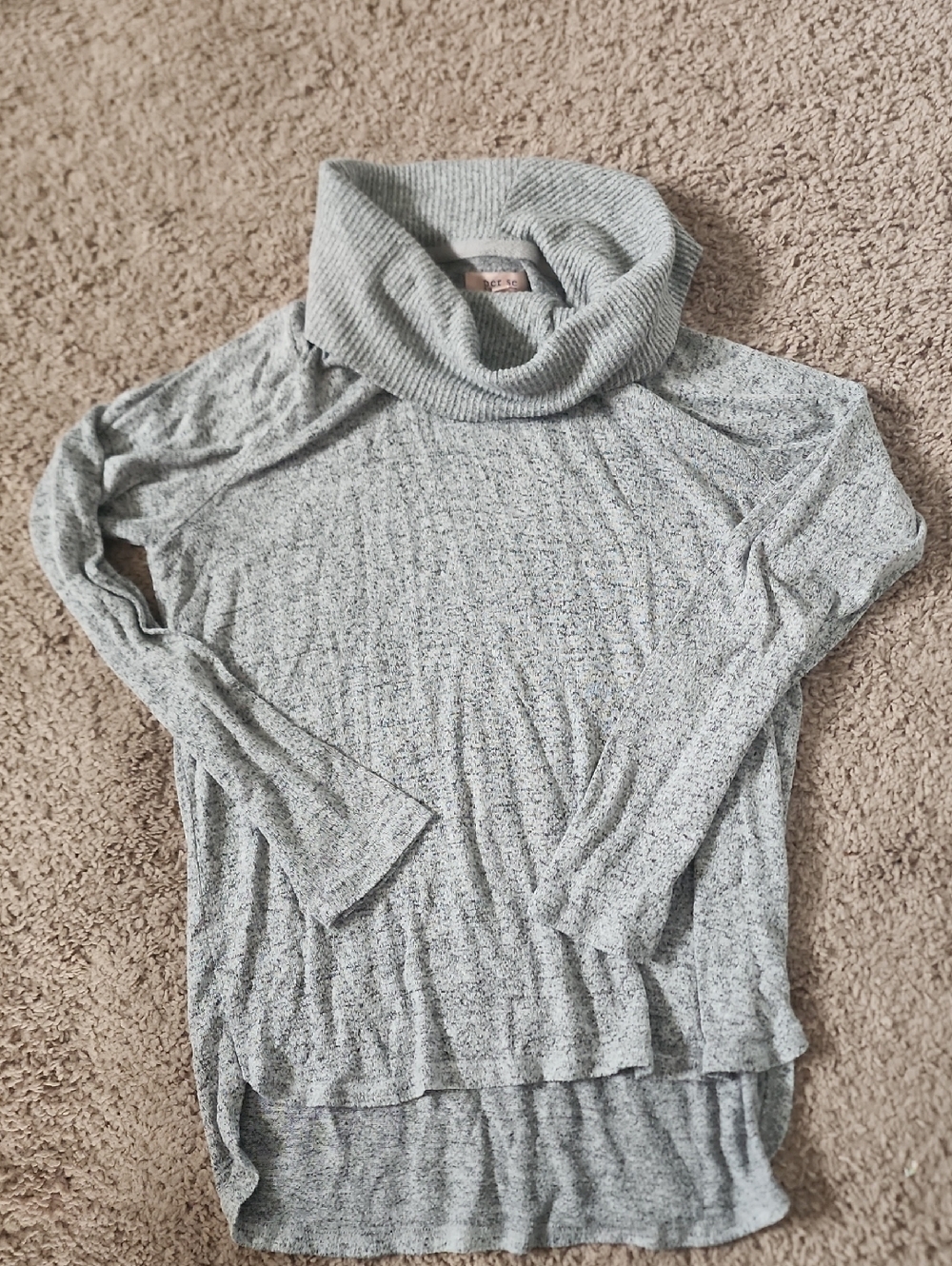 Per Se Light Gray Cowl Neck Sweater